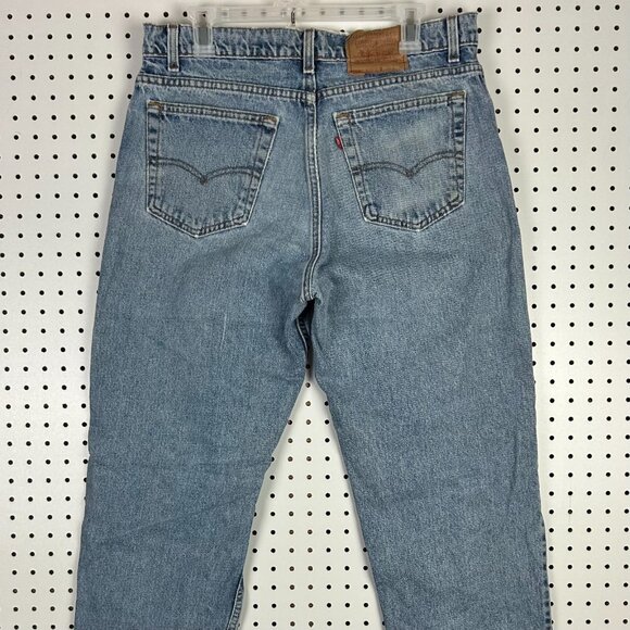 Levi's 550 Vintage Blue Jeans Sz 34x32 USA Made Relaxed Fit Light 90s Distressed - Picture 2 of 9